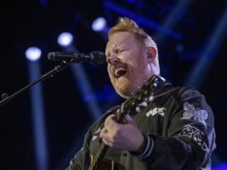 Luister hier naar Goldrush, het nieuwe album van Gavin James