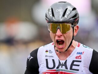 Bureau Sport Podcast: 'Accepteer dat wielrennen een oneerlijke sport is'