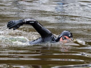 Maarten van der Weijden trotseert vandaag zwaar stuk Elfstedentocht