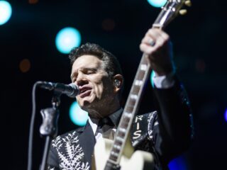 Chris Isaak schrijft Wicked Game vóór een wilde nacht