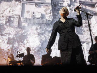 Madonna werd afgewezen voor de zang van Massive Attacks Teardrop