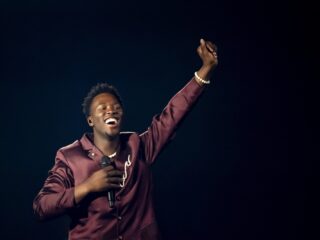 Claude eindigt op twaalfde plek tijdens finale Eurovisie Songfestival