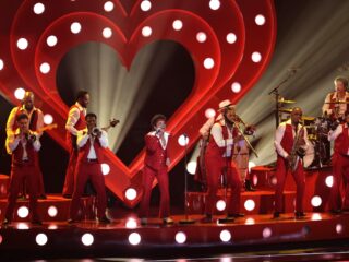 Bekijk hier de Grammy-optredens van onder andere Lauryn Hill en Bruno Mars