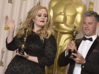 Adele bezorgt James Bond zijn eerste muzikale Oscar met Skyfall