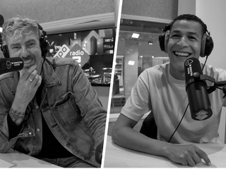 Ruud de Wild viert 100ste podcastaflevering 30 MINUTEN RAUW