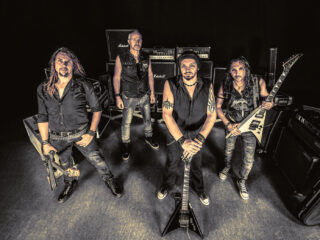 Angelic Forces maakt metal met wortels in de jaren 80