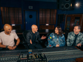 Barts Classic Track NL #39: Total Touch - Somebody Else's Lover