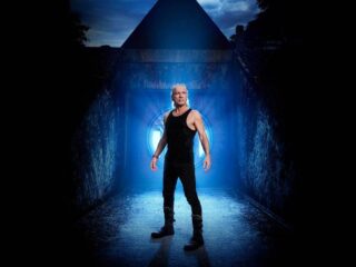 Iron Maiden-zanger Bruce Dickinson brengt soloalbum uit en gaat op tournee