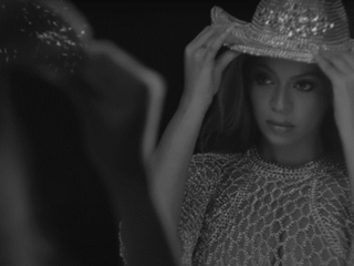 Beyoncé kondigt nieuw album aan en deelt twee nieuwe nummers