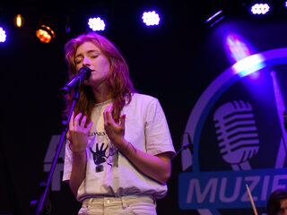 Muziekcafé met Novastar, Froukje en Tangarine