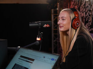 S10 zowel machinist als reiziger op denderende Songfestival-trein