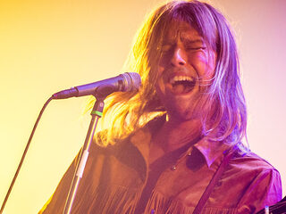 DeWolff gaat op tour met TOTO: 'Ik vond het vroeger heel kut'