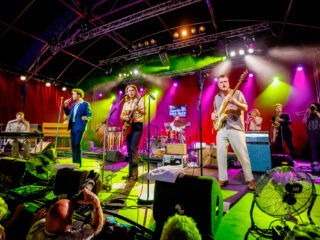 Dawn Brothers en DeWolff slaan handen ineen op TopSong Neighbor