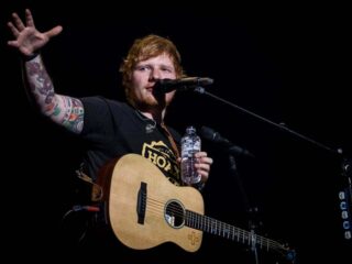 Ed Sheeran geeft voorproefje van nieuwe single Eyes Closed