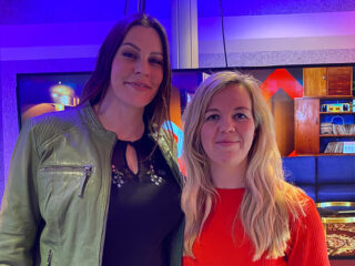 Floor Jansen maakte per ongeluk liedjes voor later