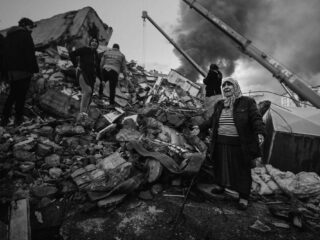 Help samen met NPO Radio 2 slachtoffers van de aardbeving