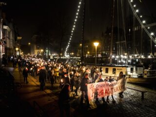 Groningse bevingsliedjes: noordelijke protestsongs in Doe Maar Normaal