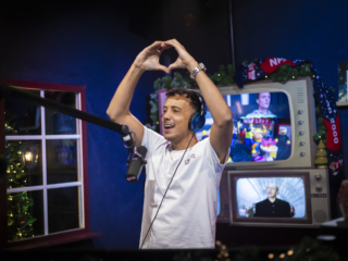 Beluister hier de NPO Radio 2 Top 2000 van 2024 op Spotify