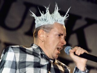 Sex Pistols shockeren met God Save The Queen