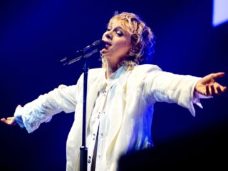 Krezip brengt single In The Water uit en kondigt album aan