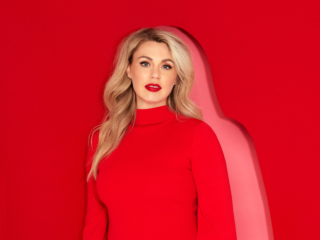 Lisa Loeb brengt autobiografische roman uit over haar angststoornis