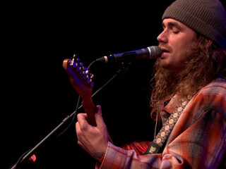 Muziekcafé met Lucas Hamming, Niels Geusebroek & Yori en LAKSHMI