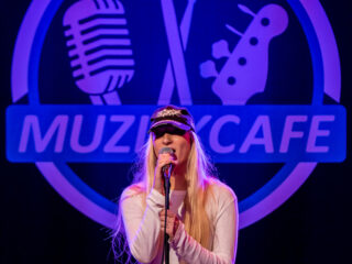 Muziekcafé met S10, Bente & MEAU en Personal Trainer