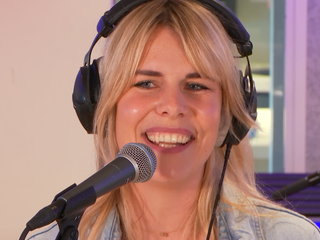 Muziekcafé vanuit de NPO Radio 2 studio met Blackbird