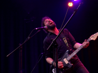 Muziekcafé met Bökkers, Yori en The Astral Twins