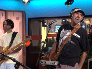 Kijk terug: Muziekcafé vanuit de studio met Goldkimono