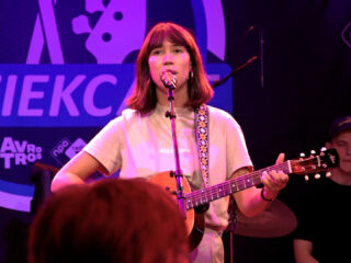 Muziekcafé met MEAU, Kraak & Smaak en Adriaan Persons