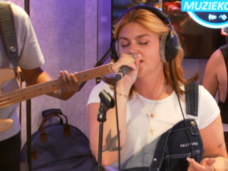 Muziekcafé vanuit de NPO Radio 2 studio met Roxeanne Hazes