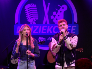 Muziekcafé met Suzan & Freek en Blackbird