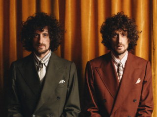 Muziekcafé met Tangarine, Rilan & The Bombardiers en CHARLOT