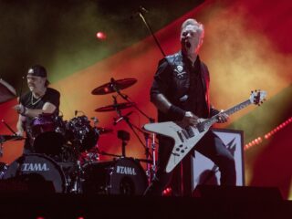 Metallica brengt nieuwe single Screaming Suicide uit