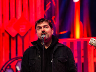 Musketiers geeft meeslepend optreden op sessiepodium HIER Festival