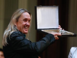 Drummer Nicko McBrain maanden na beroerte op tournee met Iron Maiden