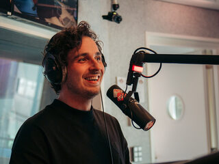 Nielson viert 10-jarig jubileum met theatertour en nieuwe single