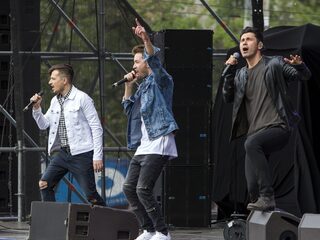 O-Zone pakt met Dragostea Din Tei een zomerhit én een van de eerste virals