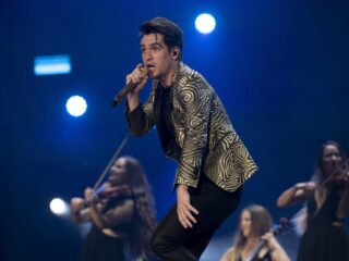 Brendon Urie kondigt einde Panic! At The Disco aan