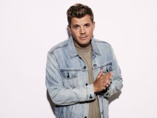 Jaap Reesema schreef Als Je Voor Me Staat na het zien van zijn huwelijksvideo