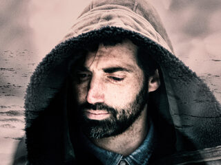 Ruben Hein zet letterlijk de bloemetjes buiten met nieuw album