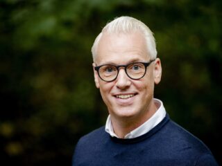 Rudolph van Veen vertelt hoe je met jouw voorraadkast kosten kan besparen
