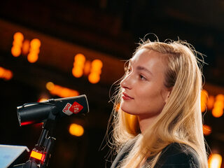 Songfestivalnummer De Diepte van S10 uitgeroepen tot TopSong