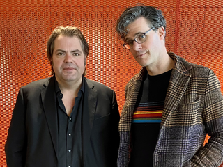 In welke sport eren ze hun helden beter: paardensport of schaatsen? 