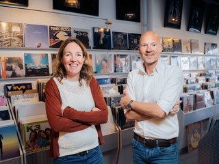 Wouter van der Goes gidst je door de wereld van vinyl tijdens nieuwe podcastserie ‘Over de Toeren’