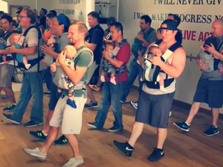 Papa's swingen op Play That Funky Music