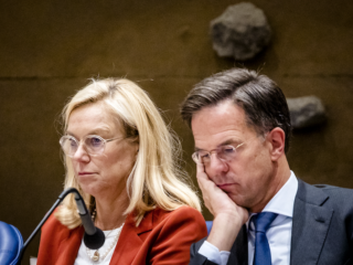Nieuwe aflevering Op z'n Kop!: 'Er zit totaal geen visie achter het kabinetsbeleid'