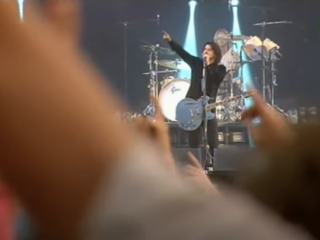 Regenboog steelt de show tijdens Pinkpop-optreden Foo Fighters