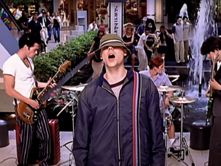 You Get What You Give is een tekstueel experiment